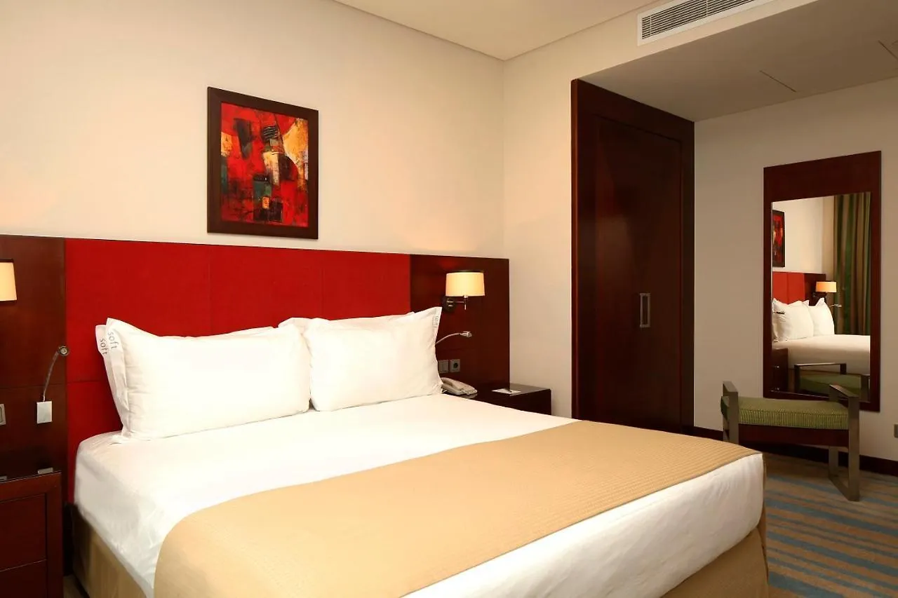 Holiday Inn Olaya By Ihg Riyadh 4*,